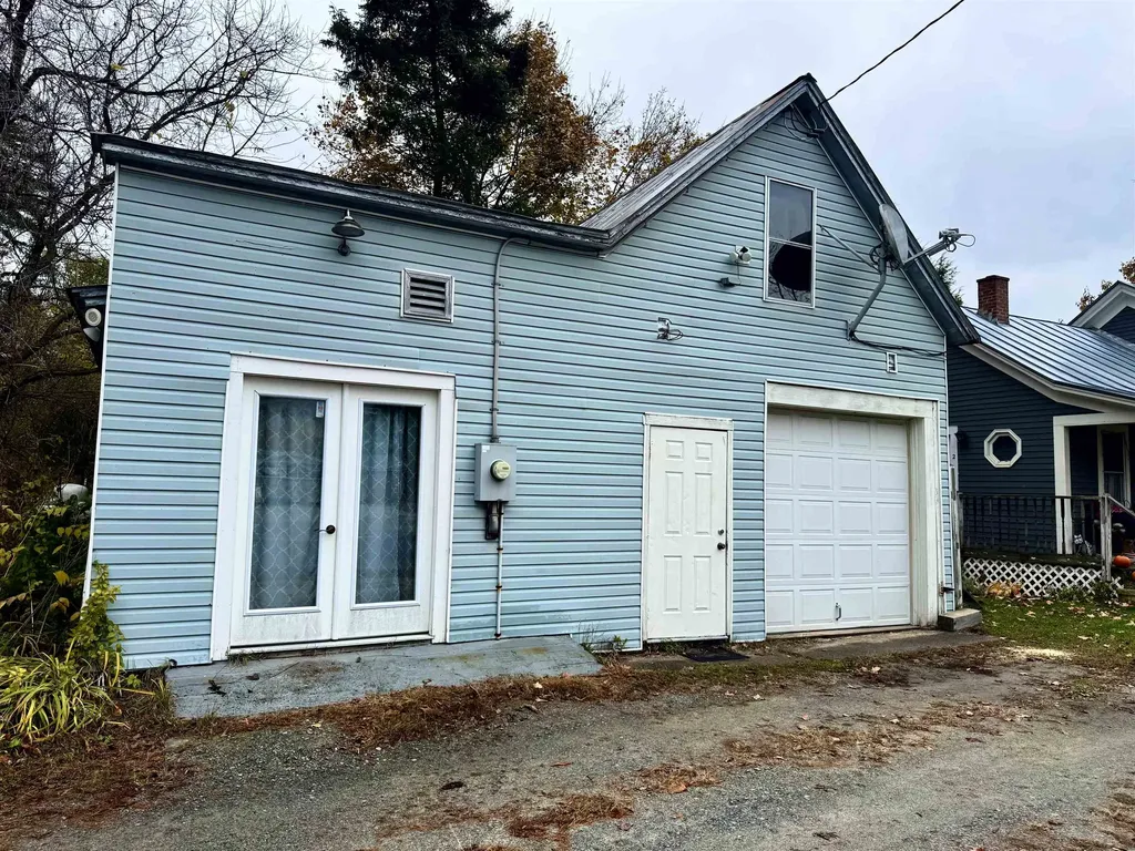 28 Lake Morey Road Fairlee VT 05045