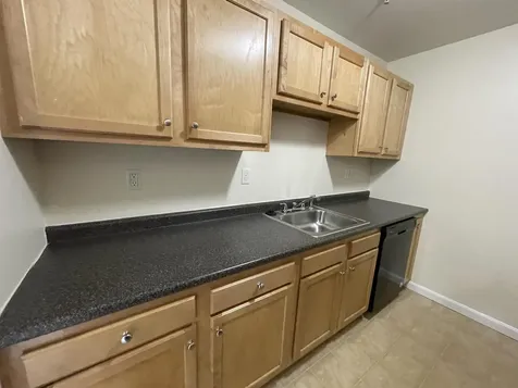 20 Sentinel Court Manchester NH 03104