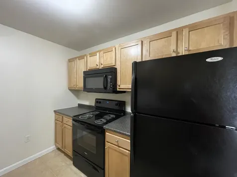 20 Sentinel Court Manchester NH 03104