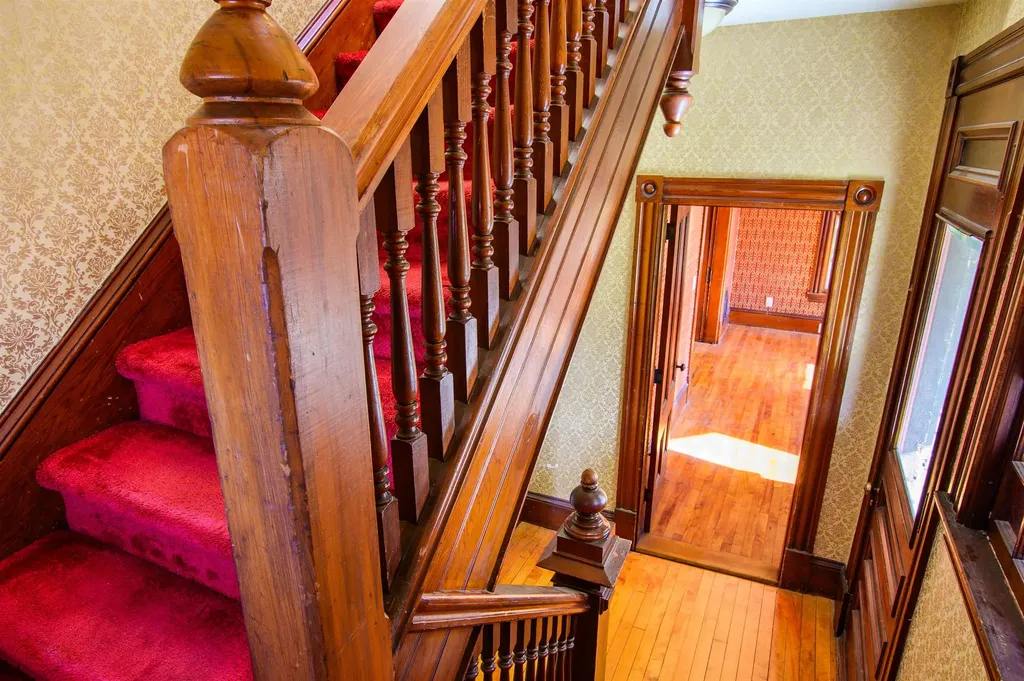 19 Pine Street Haverhill NH 03785