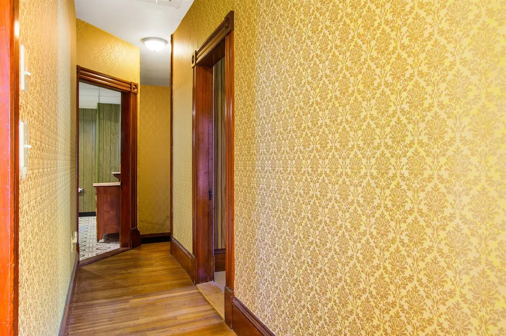 19 Pine Street Haverhill NH 03785