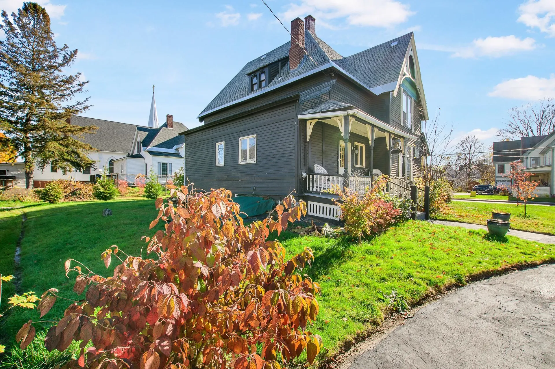 19 Pine Street Haverhill NH 03785