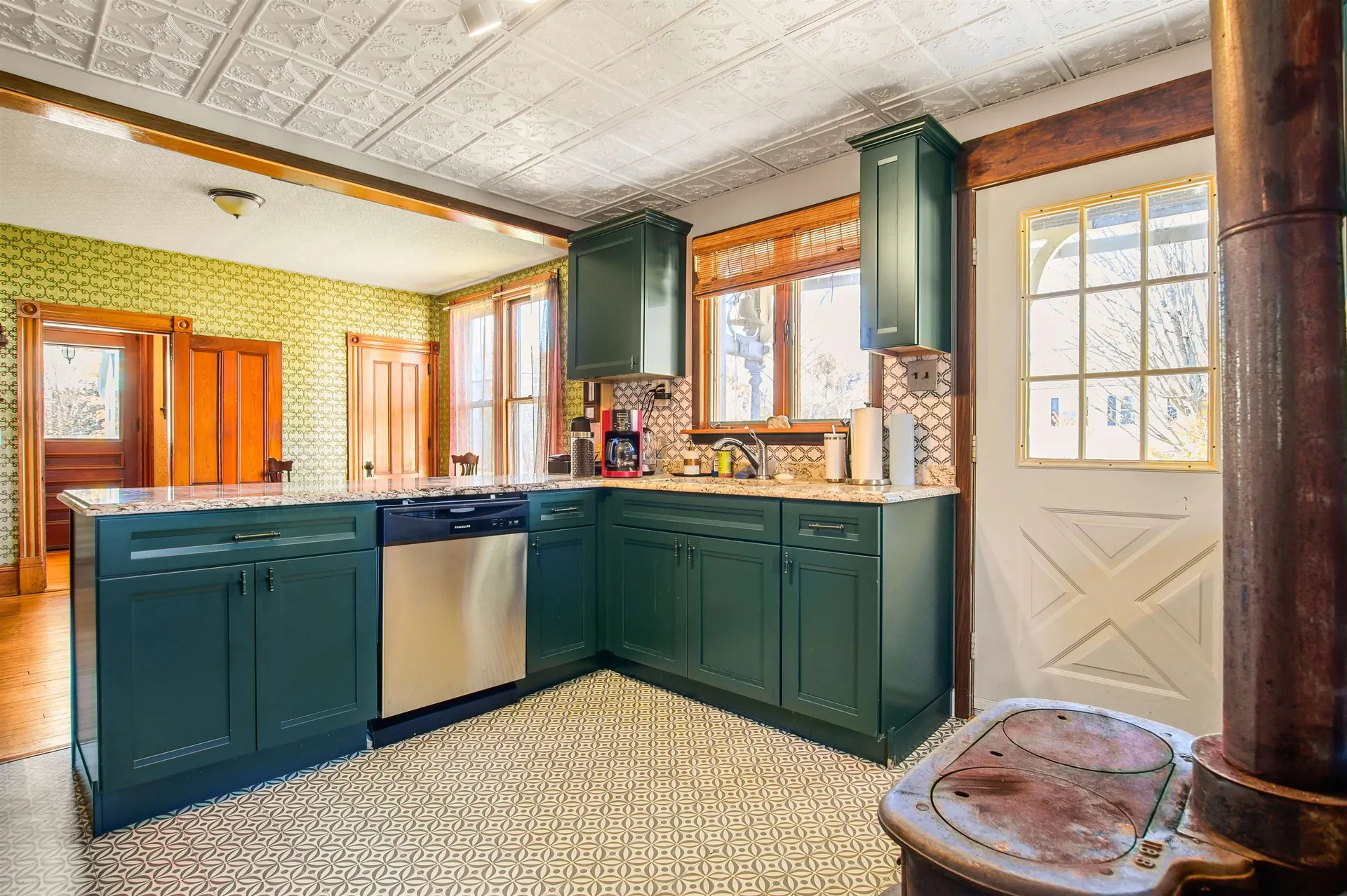 19 Pine Street Haverhill NH 03785