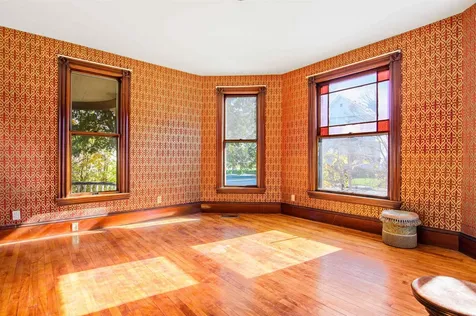 19 Pine Street Haverhill NH 03785