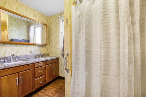 19 Pine Street Haverhill NH 03785