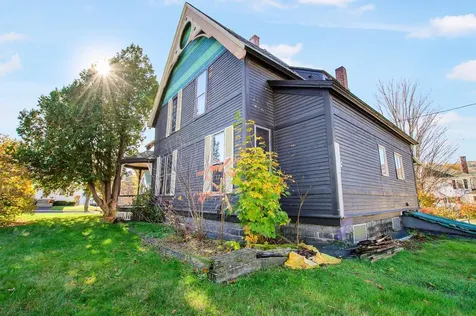 19 Pine Street Haverhill NH 03785