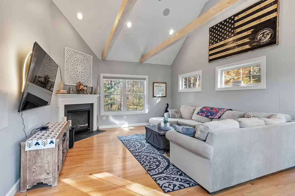 92 Ridgecrest Drive Greenland NH 03840