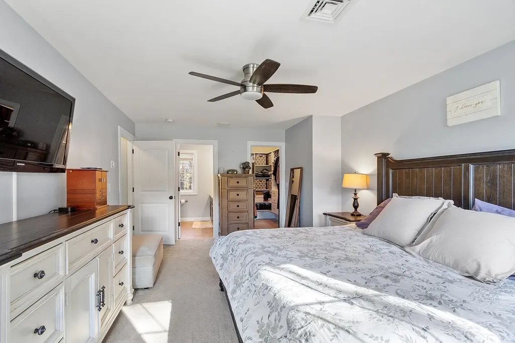 92 Ridgecrest Drive Greenland NH 03840