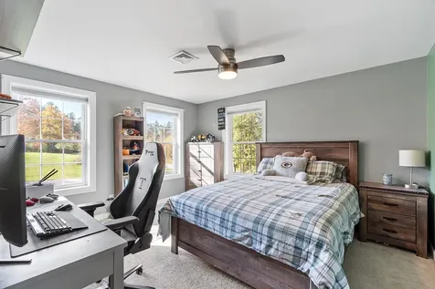 92 Ridgecrest Drive Greenland NH 03840