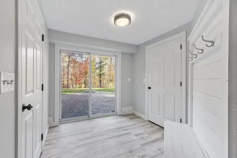 92 Ridgecrest Drive Greenland NH 03840