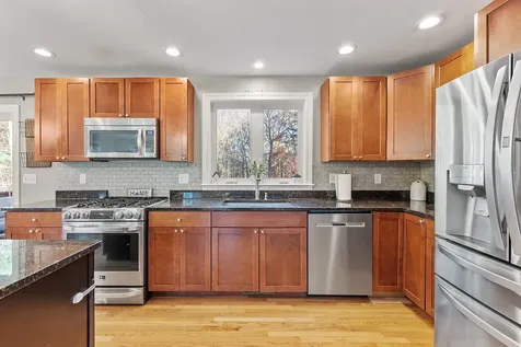 92 Ridgecrest Drive Greenland NH 03840