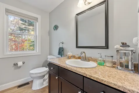 92 Ridgecrest Drive Greenland NH 03840