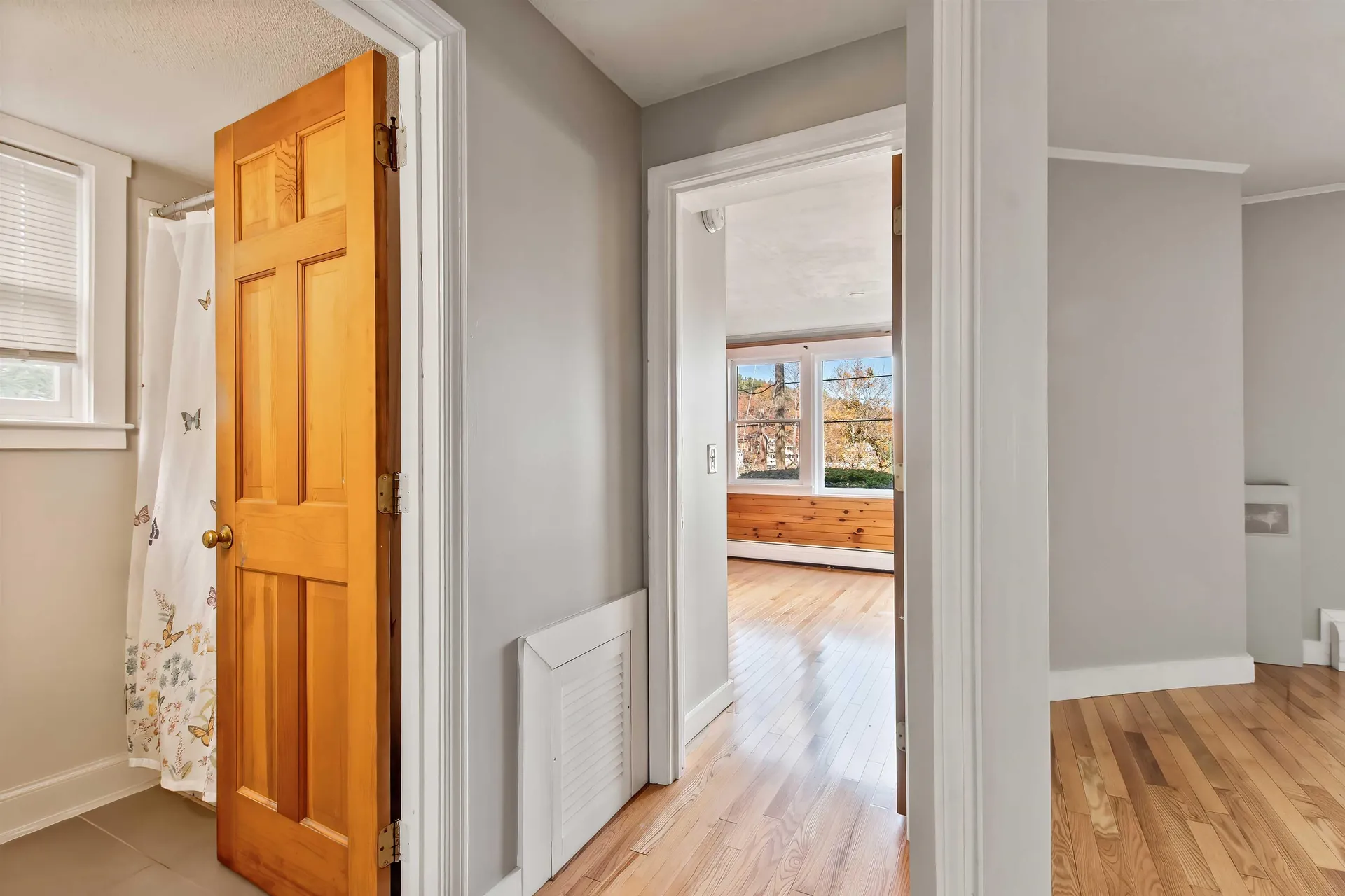 14 Lake Avenue Sunapee NH 03782