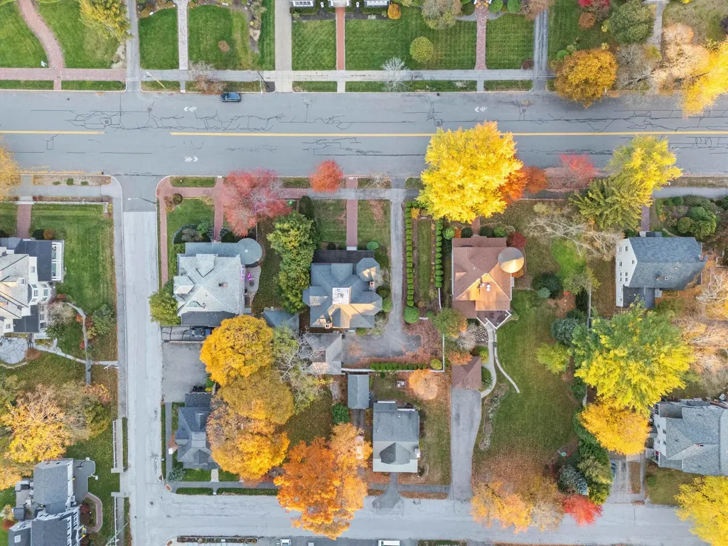 2108 Elm Street Manchester NH 03104