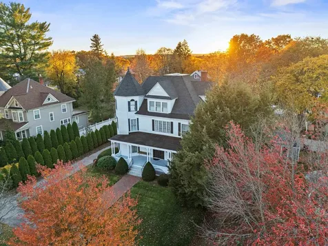 2108 Elm Street Manchester NH 03104