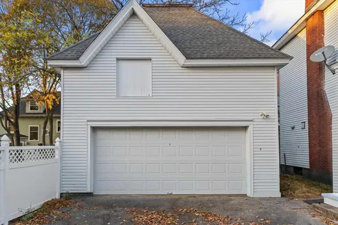 2108 Elm Street Manchester NH 03104