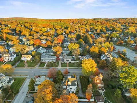 2108 Elm Street Manchester NH 03104