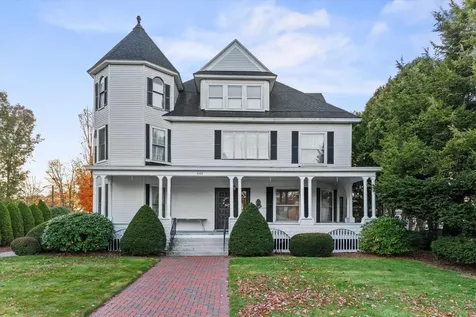 2108 Elm Street Manchester NH 03104