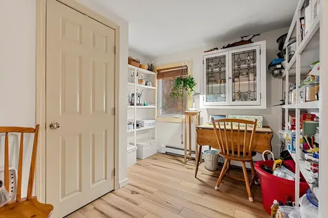 31 North Shore Road Sandown NH 03873