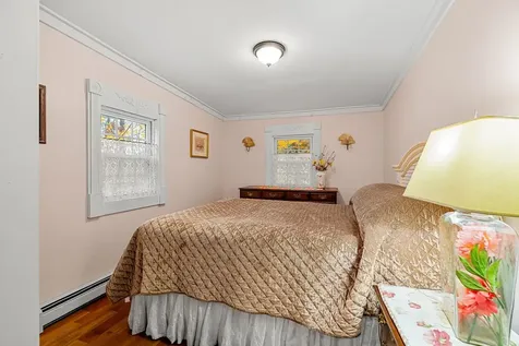 31 North Shore Road Sandown NH 03873