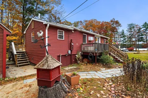 31 North Shore Road Sandown NH 03873