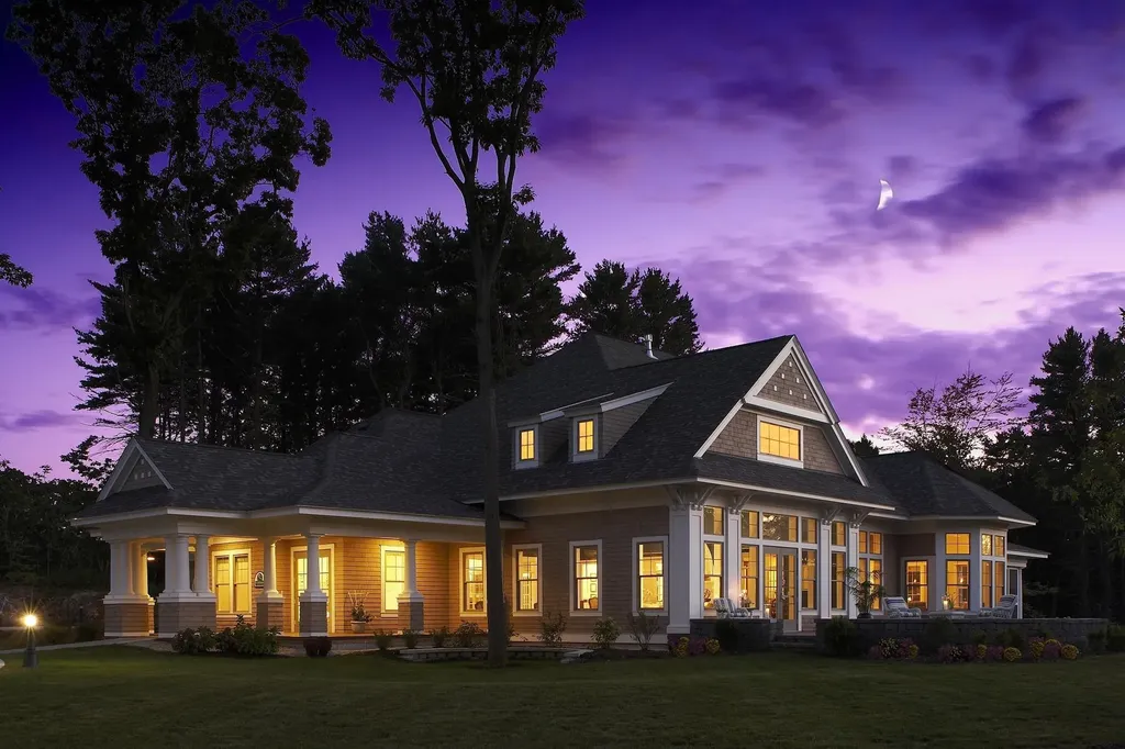 100 Shepards Cove Road Kittery ME 03904