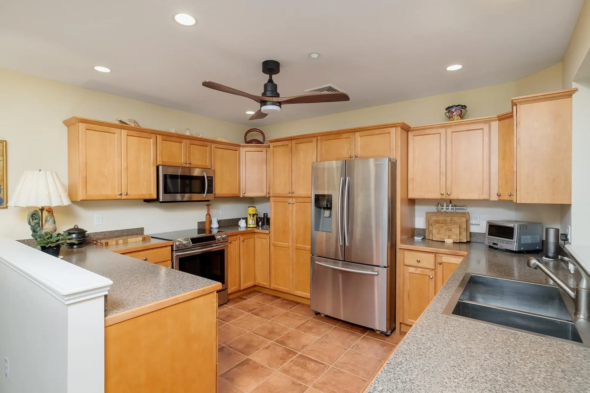 100 Shepards Cove Road Kittery ME 03904