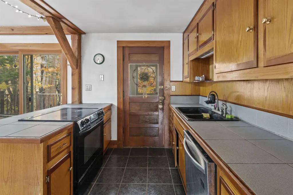 237 Eaton Road Conway NH 03818