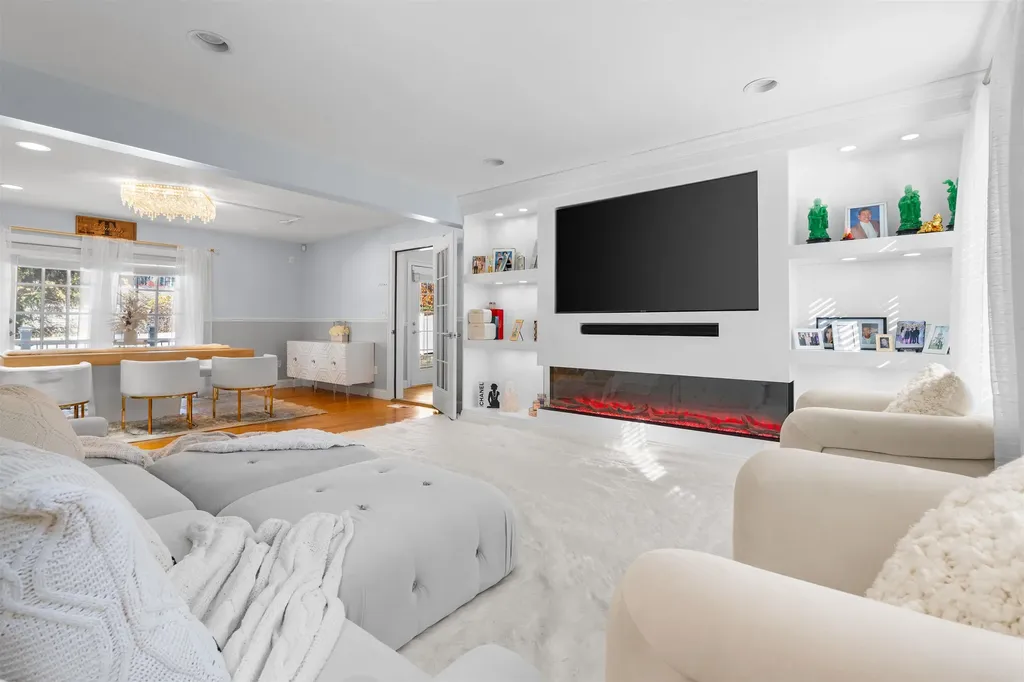 10 Evelyn Road Salem NH 03079