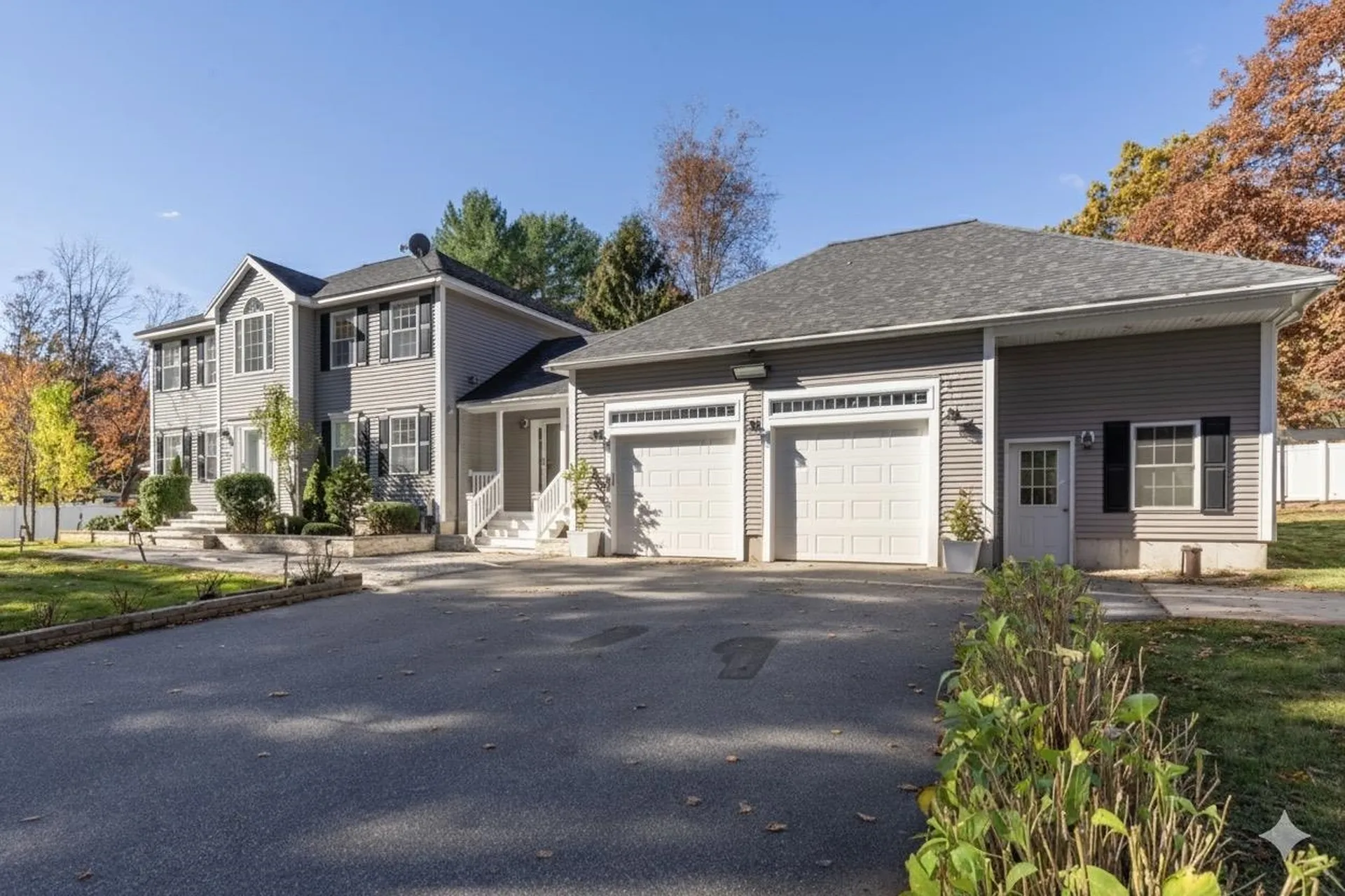 10 Evelyn Road Salem NH 03079