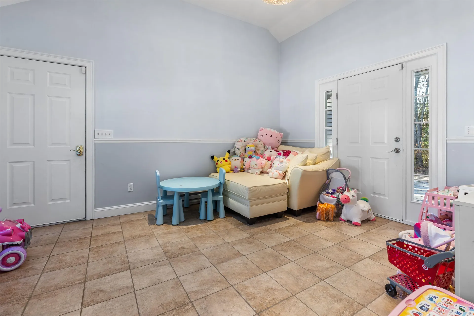 10 Evelyn Road Salem NH 03079