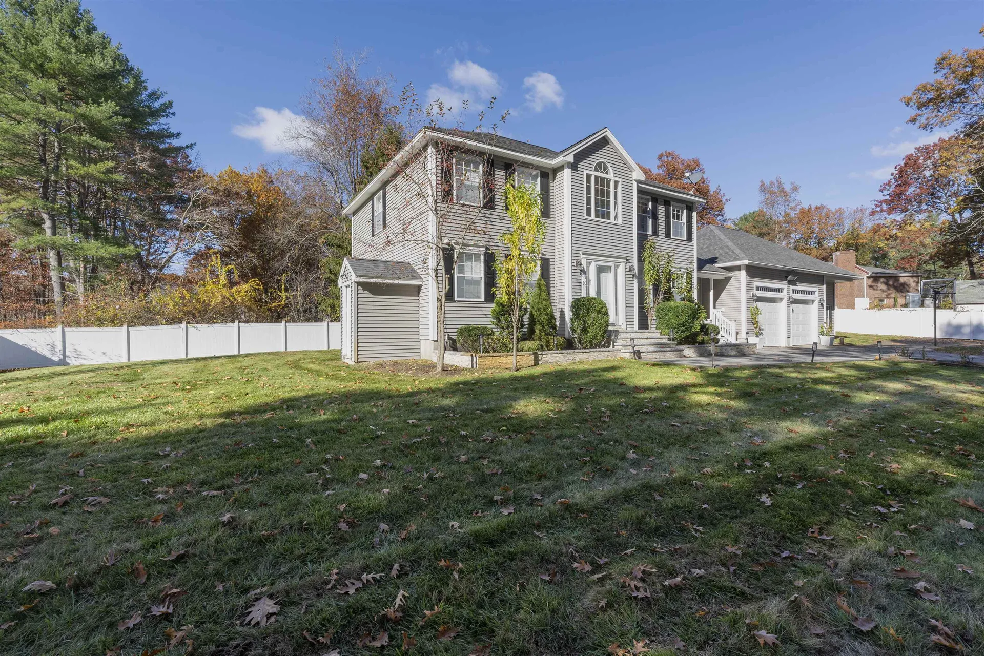 10 Evelyn Road Salem NH 03079