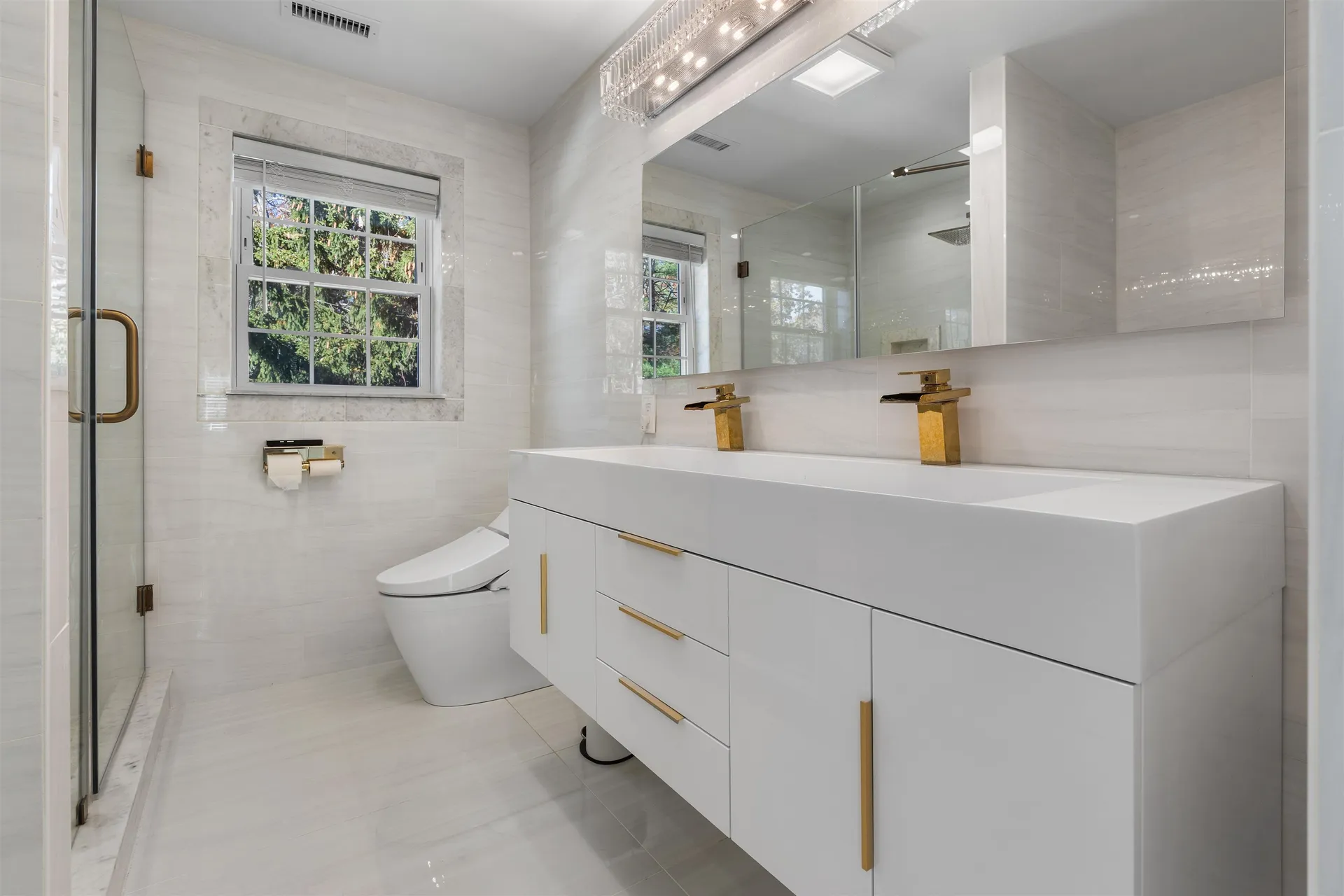 10 Evelyn Road Salem NH 03079