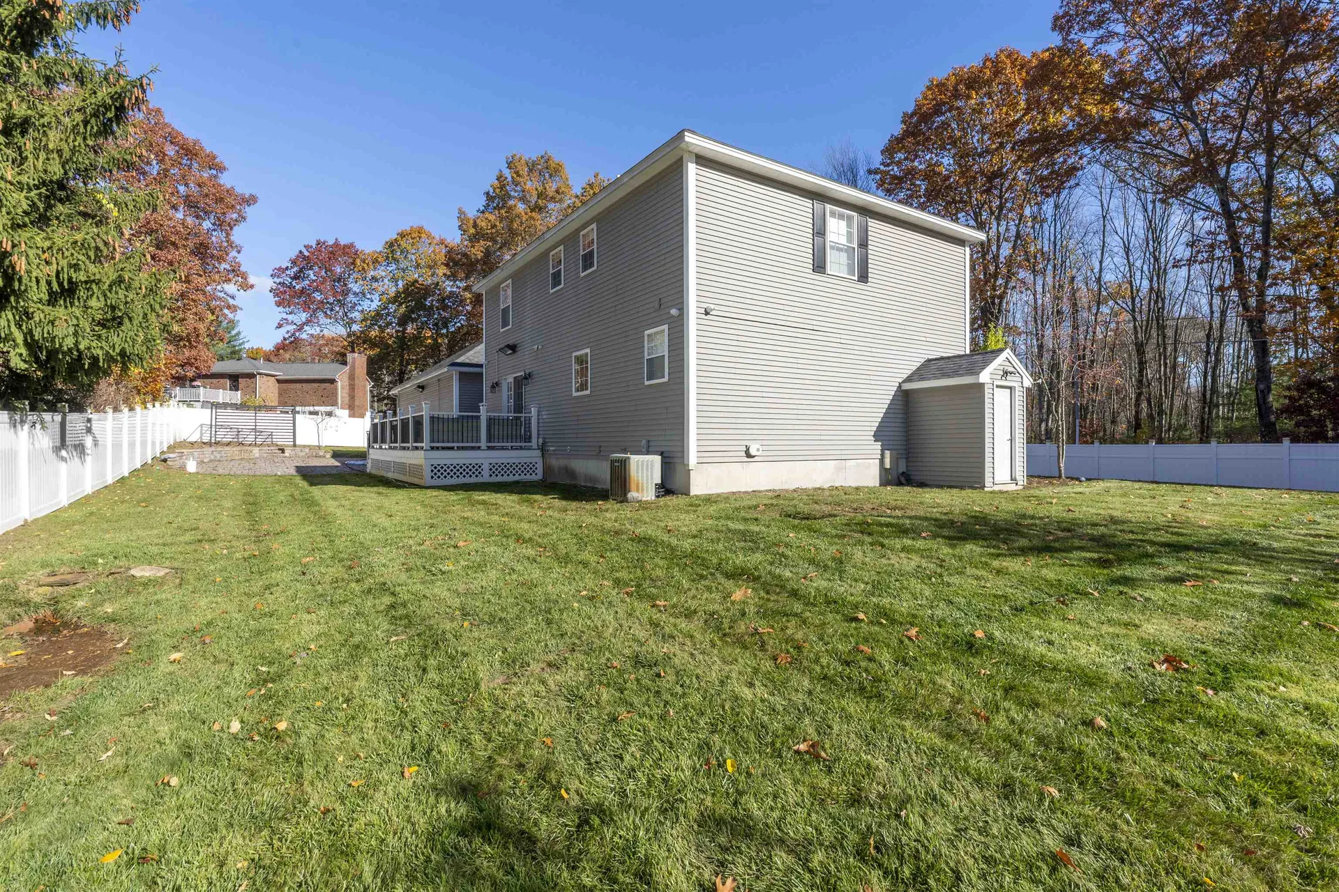 10 Evelyn Road Salem NH 03079