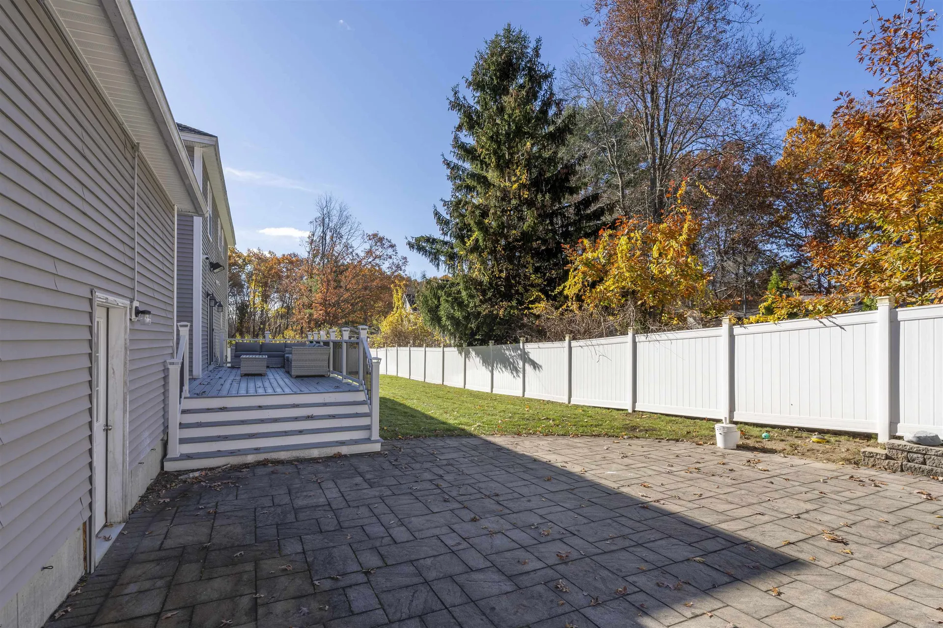 10 Evelyn Road Salem NH 03079