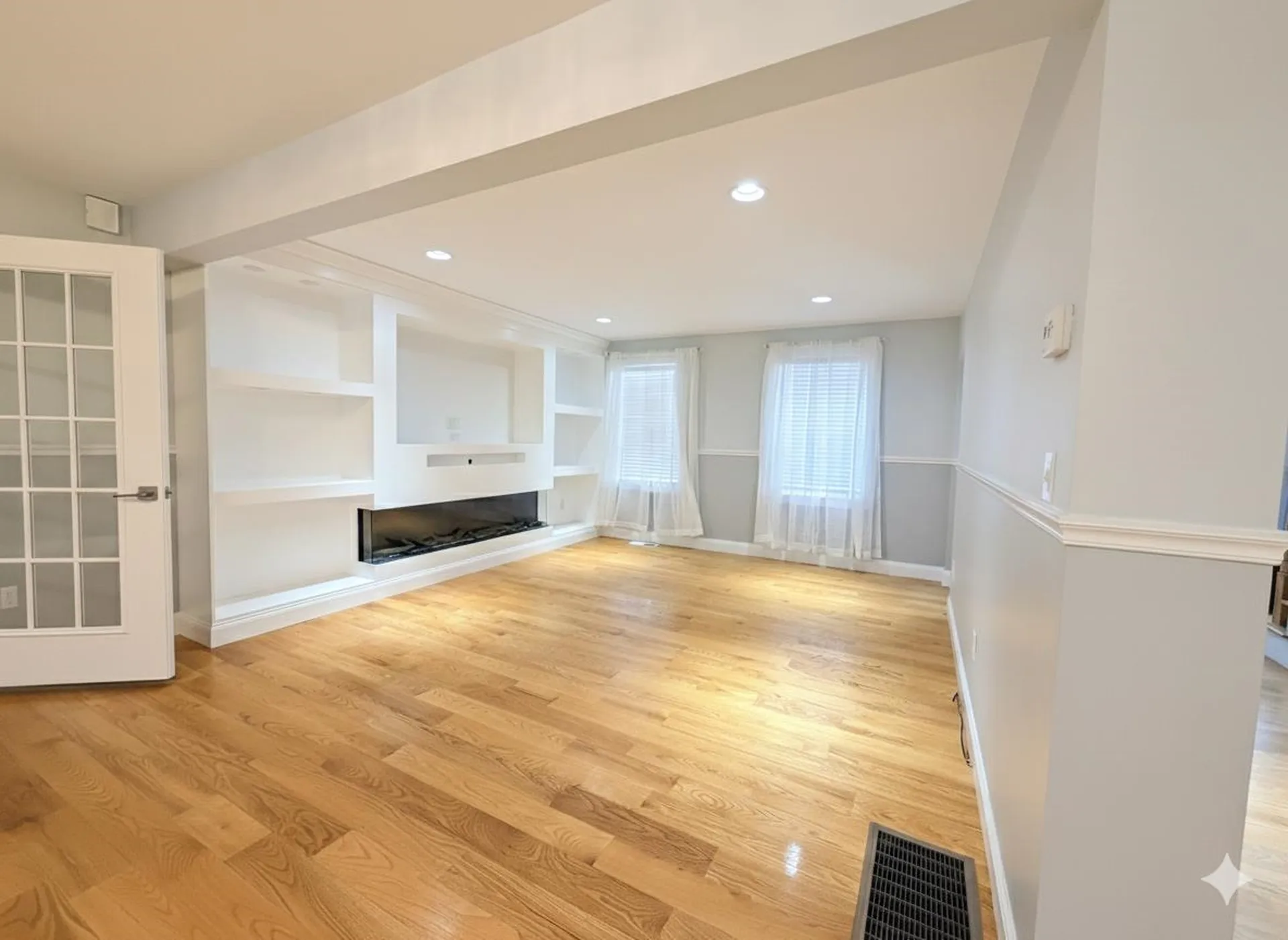 10 Evelyn Road Salem NH 03079