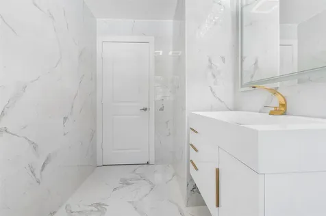 10 Evelyn Road Salem NH 03079