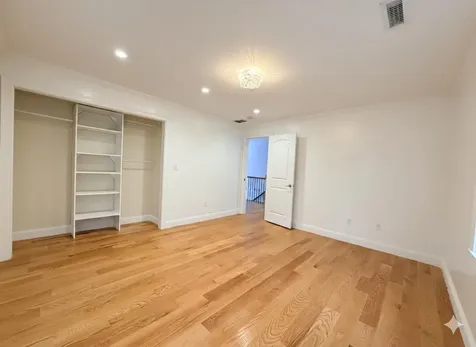 10 Evelyn Road Salem NH 03079