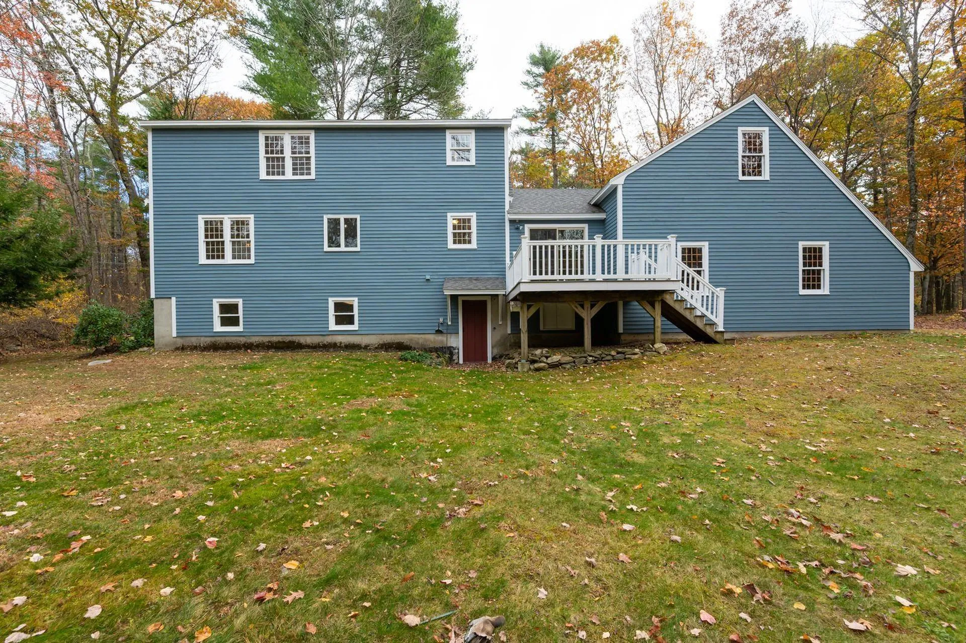 87 Island Pond Road Derry NH 03038