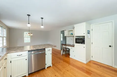 87 Island Pond Road Derry NH 03038