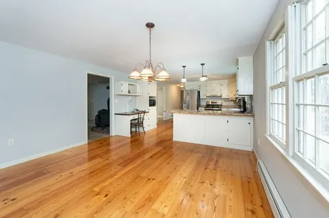 87 Island Pond Road Derry NH 03038