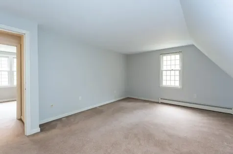 87 Island Pond Road Derry NH 03038