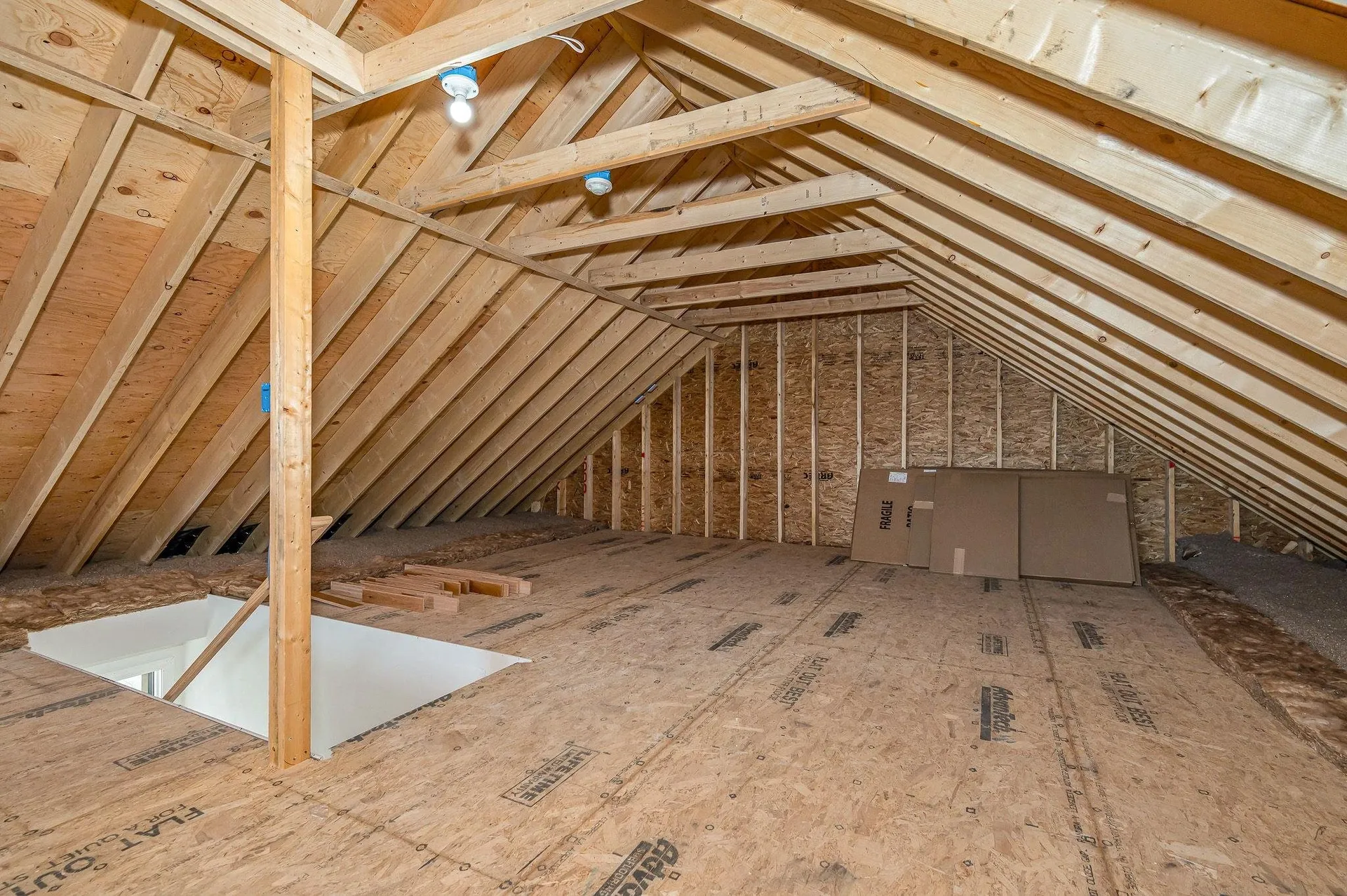 59 Thistlewood Drive Pelham NH 03076