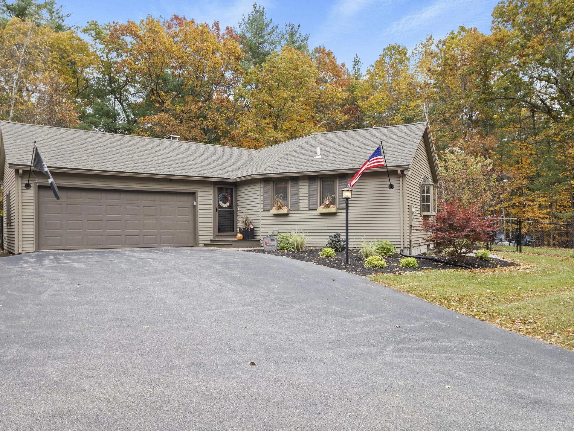 32 Noyes Road Londonderry NH 03053