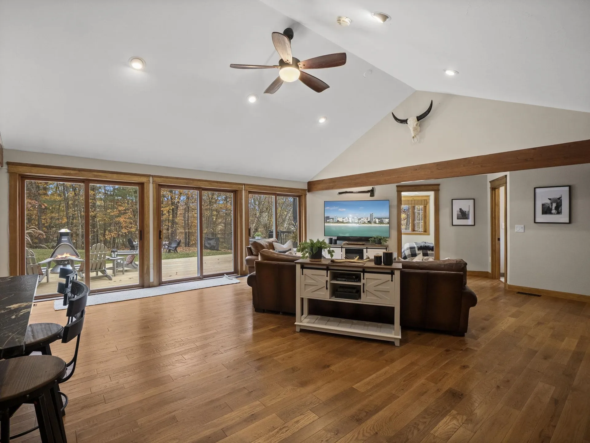 32 Noyes Road Londonderry NH 03053