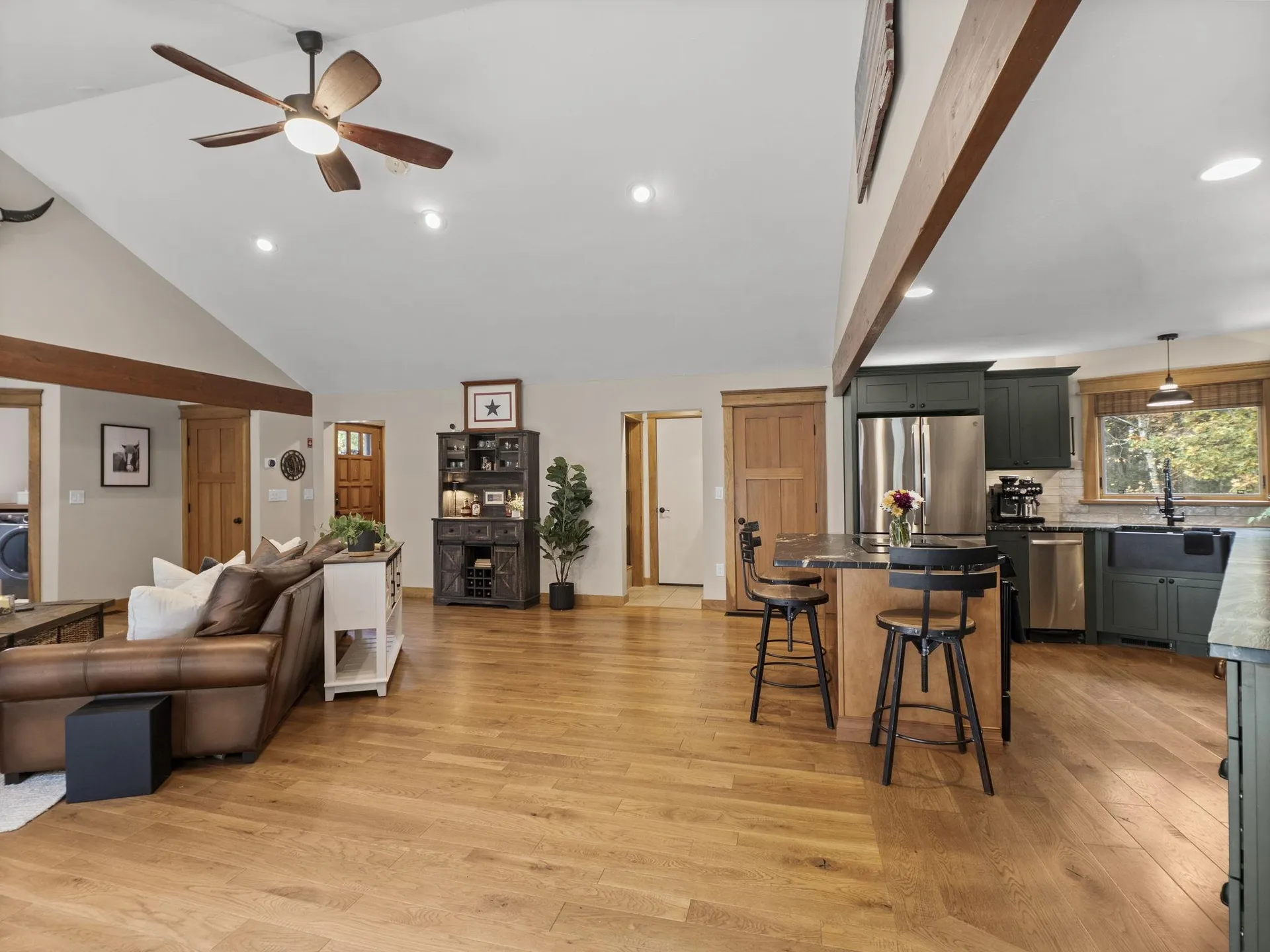 32 Noyes Road Londonderry NH 03053