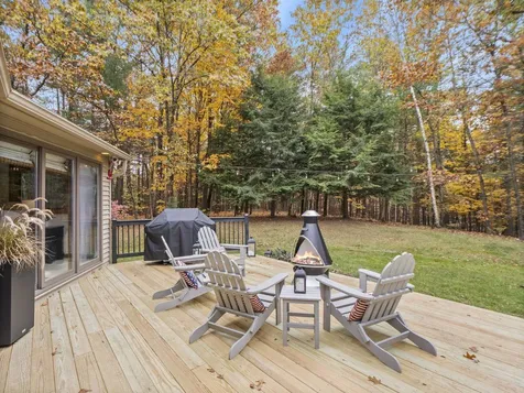 32 Noyes Road Londonderry NH 03053