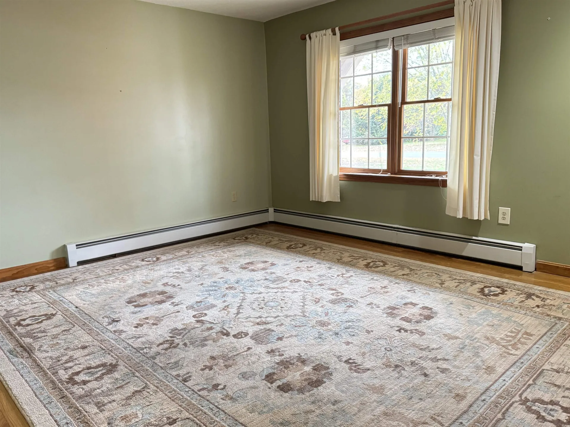 33 Dearborn Circle Walpole NH 03608