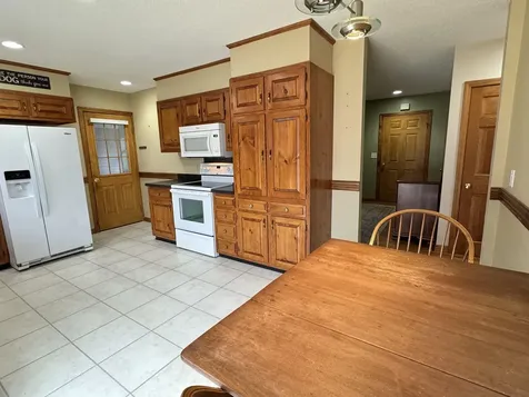 33 Dearborn Circle Walpole NH 03608