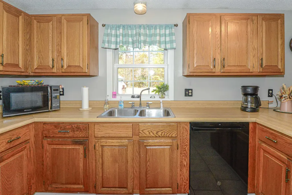 12 Fairview Drive Fryeburg ME 04037